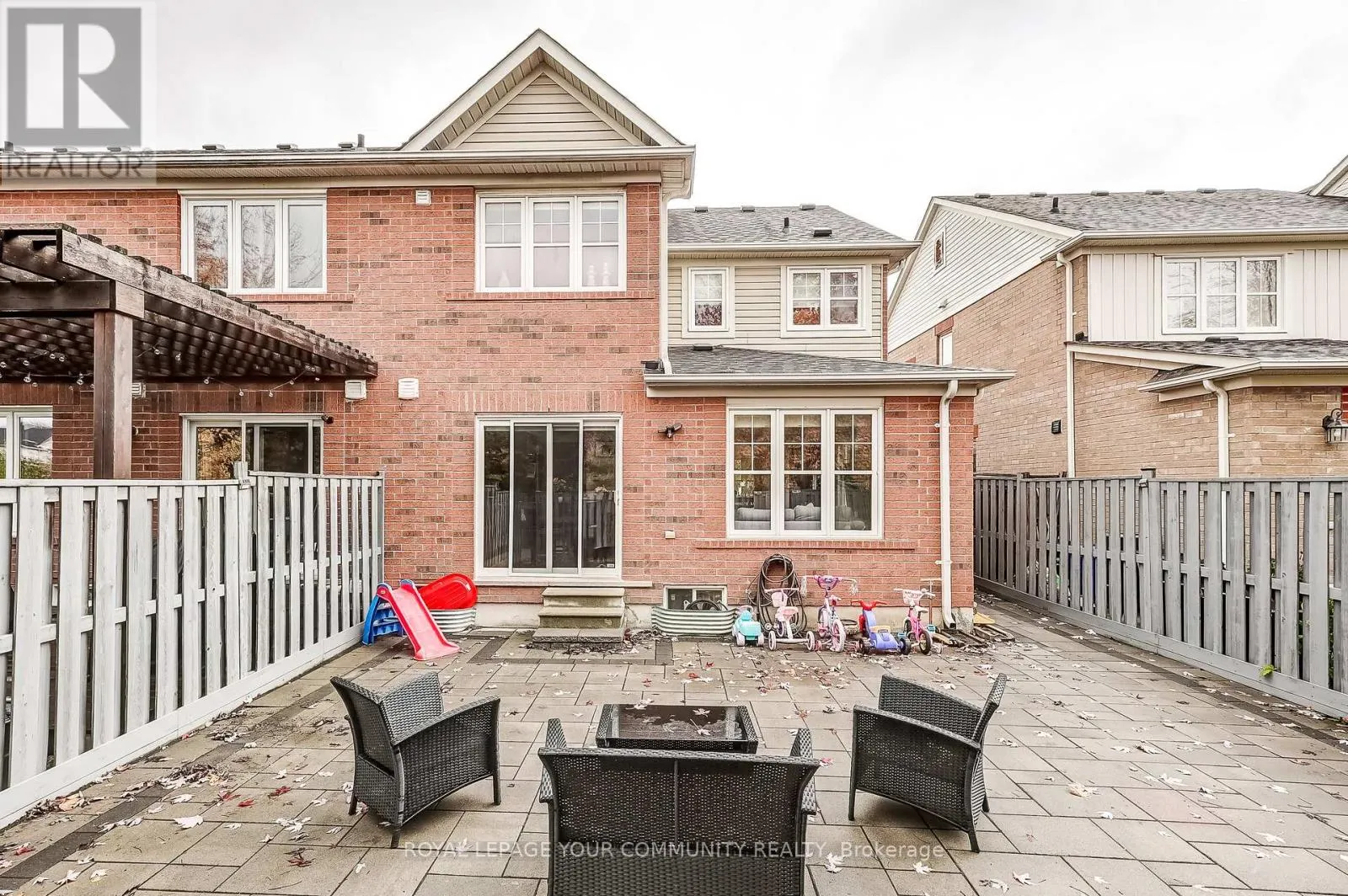 34 MILTROSE CRESCENT