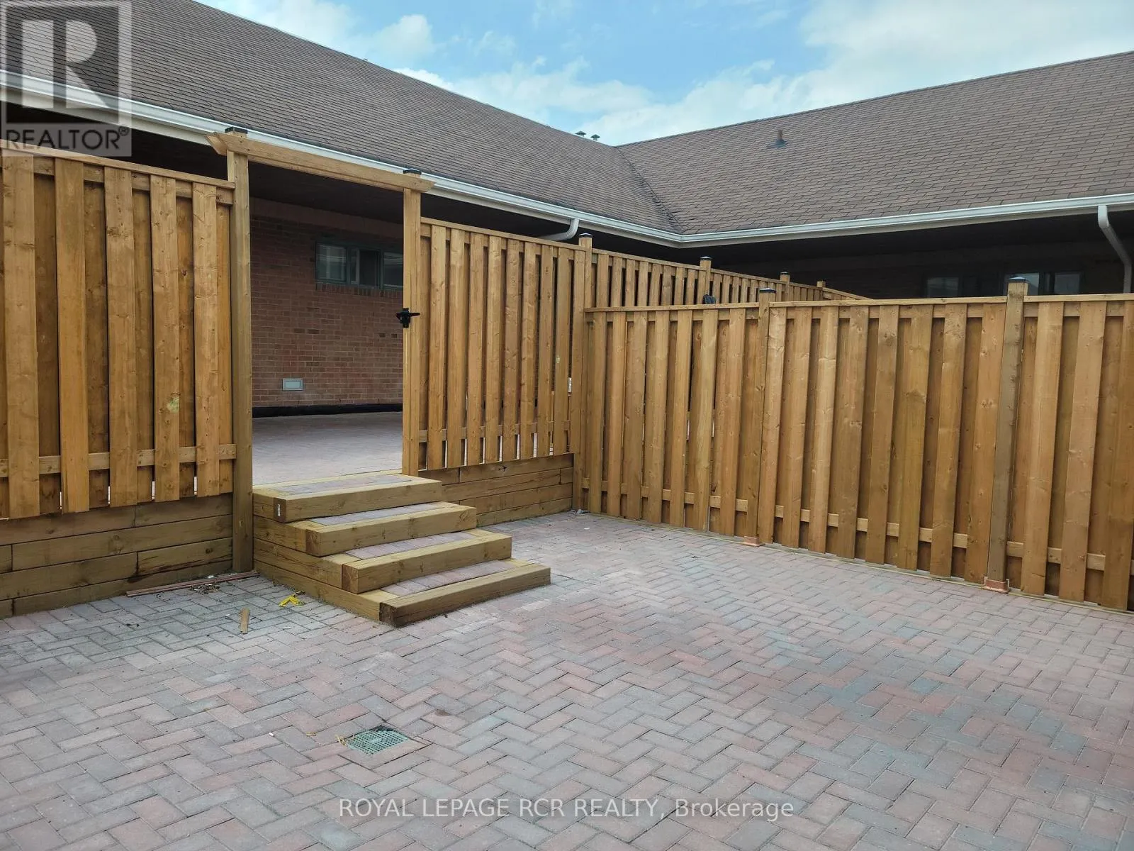 237 - 2 ORCHARD HEIGHTS BOULEVARD