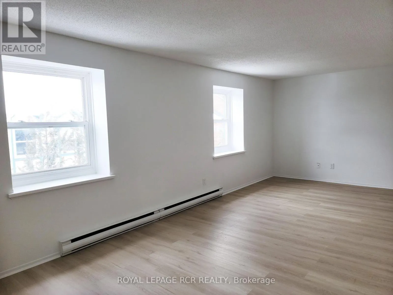 206 - 2 ORCHARD HEIGHTS BOULEVARD