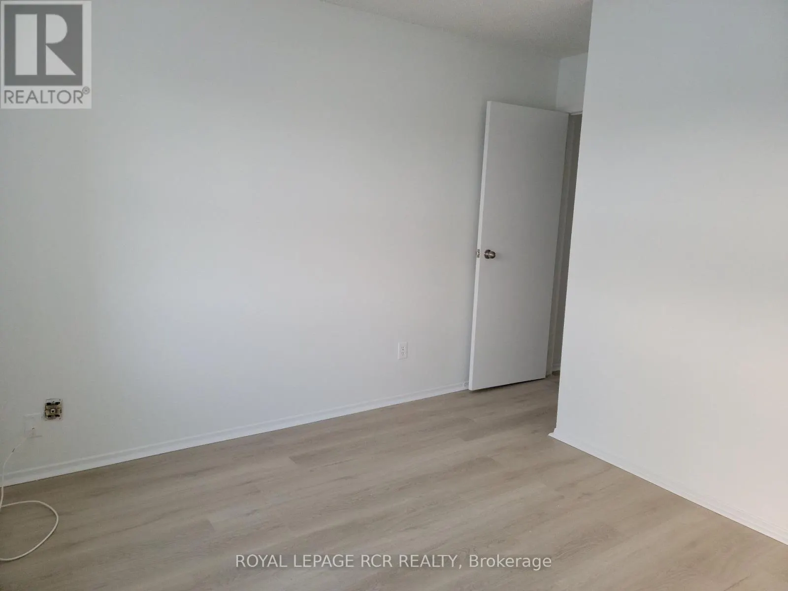 206 - 2 ORCHARD HEIGHTS BOULEVARD