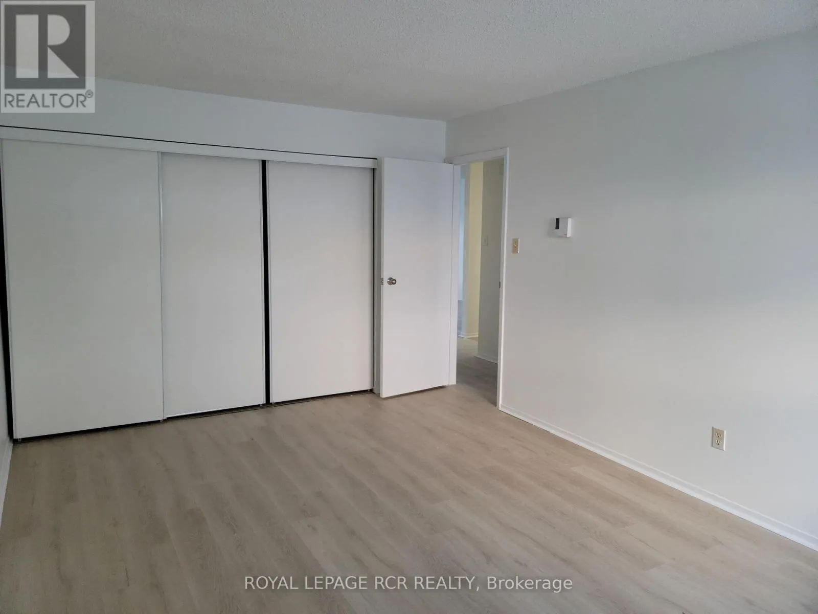 206 - 2 ORCHARD HEIGHTS BOULEVARD