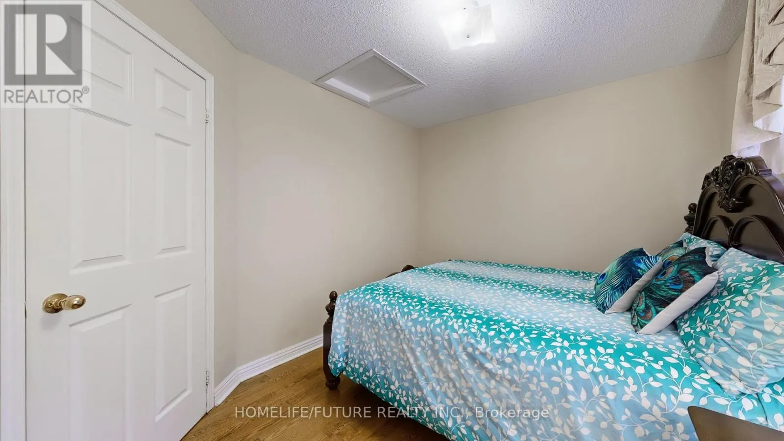 19 CHARLES BROWN ROAD