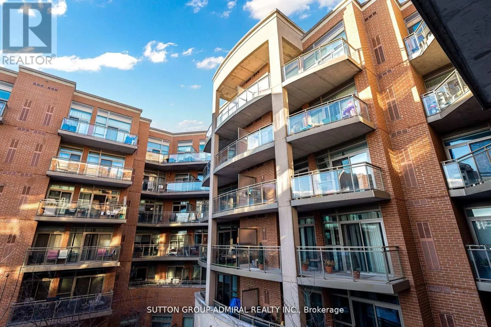 342 - 281 WOODBRIDGE AVENUE