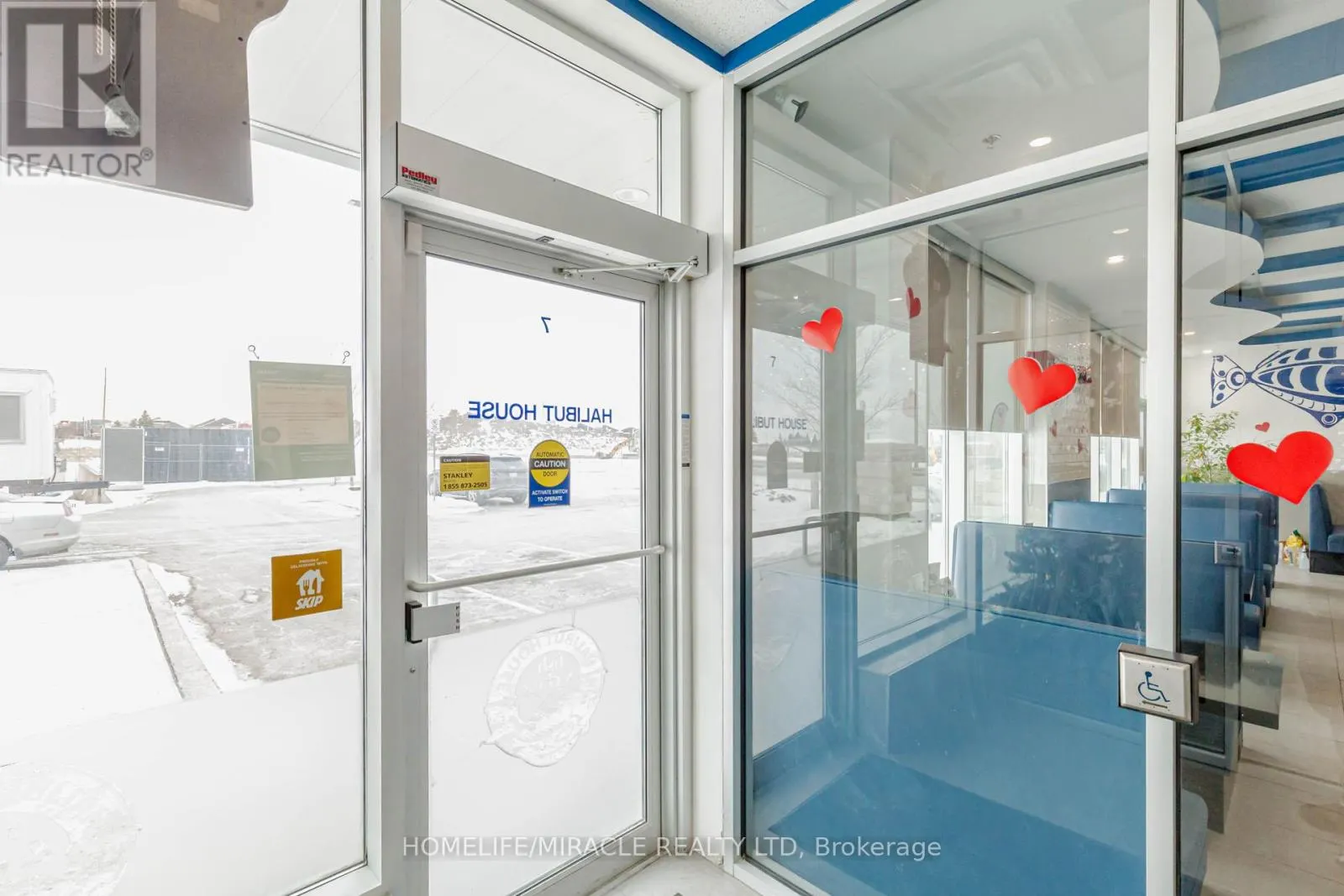 6 & 7 - 1840 MAJOR MACKENZIE DRIVE