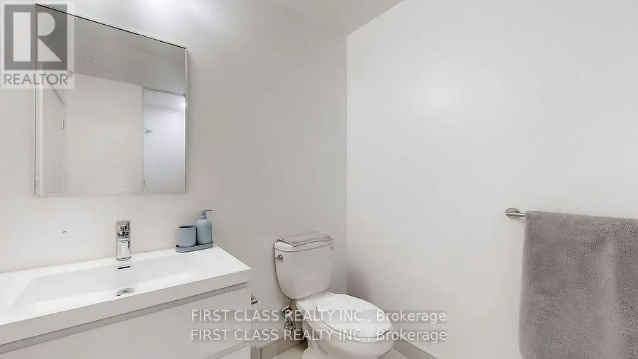 730A - 8119 BIRCHMOUNT RD ROAD