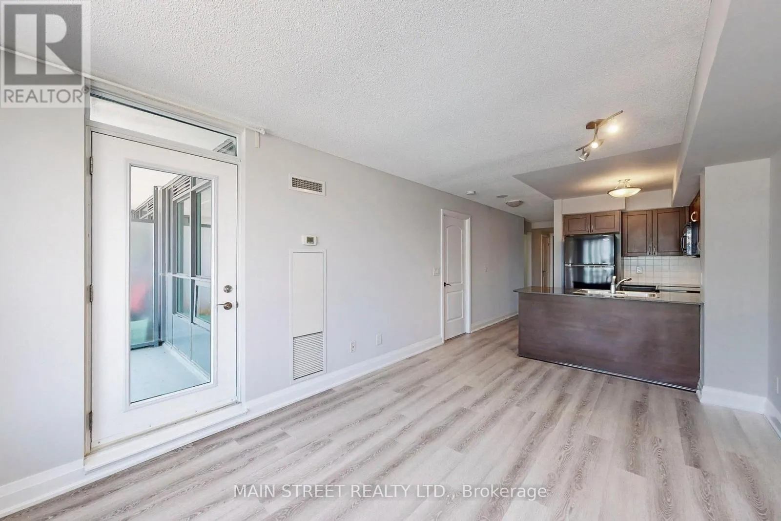 903 - 30 NORTH PARK ROAD