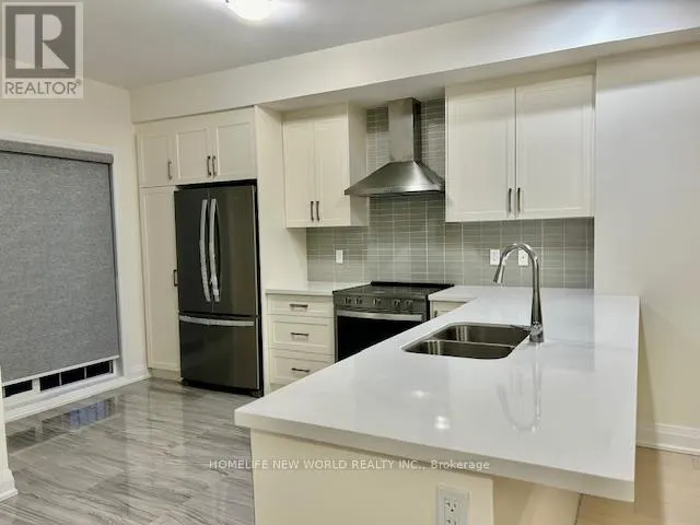 109 CLIPPERS CRESCENT