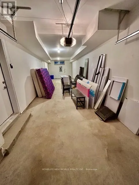 109 CLIPPERS CRESCENT