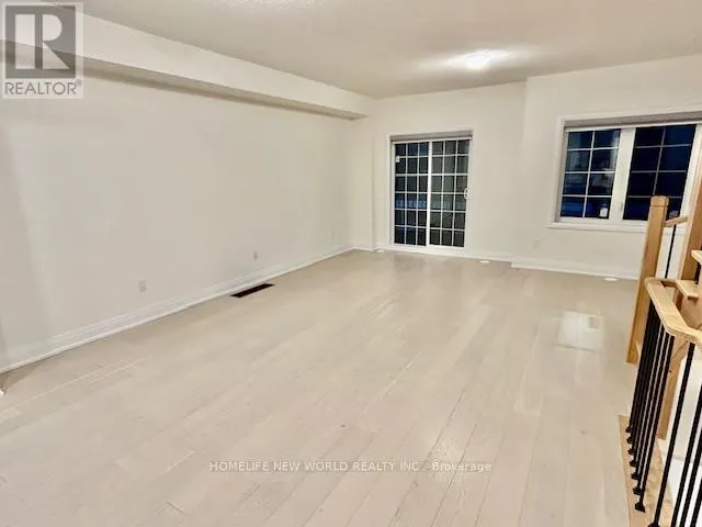 109 CLIPPERS CRESCENT