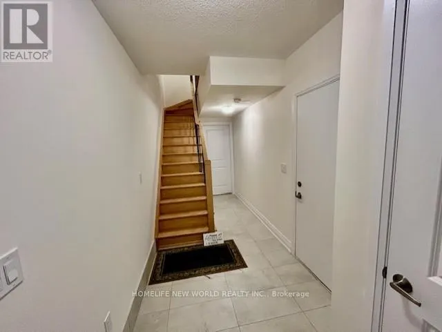 109 CLIPPERS CRESCENT