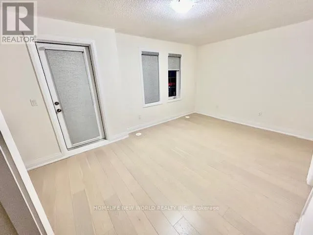 109 CLIPPERS CRESCENT