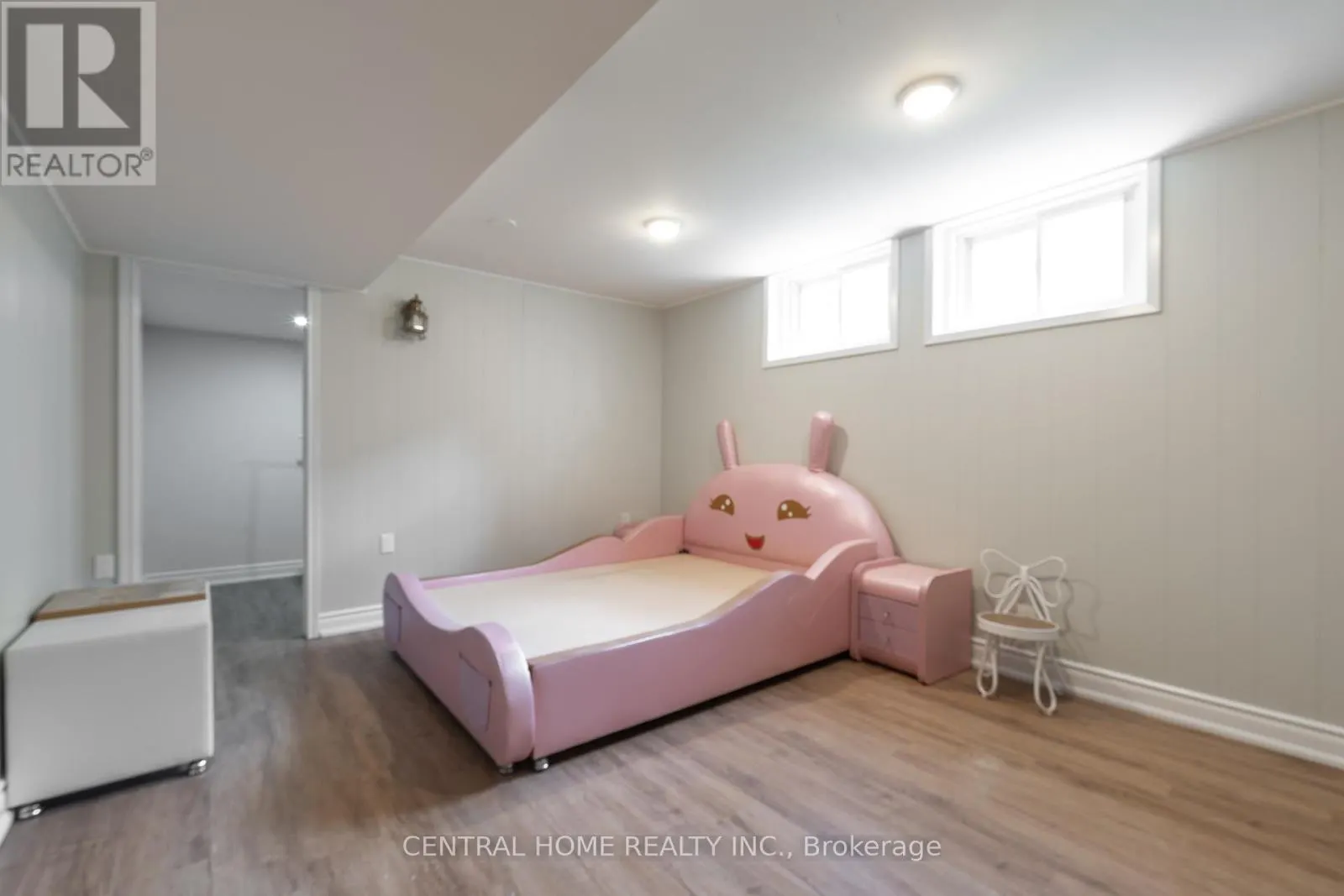 BSMT - 17 ALANADALE AVENUE