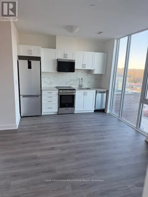 B302-715 DAVIS DRIVE