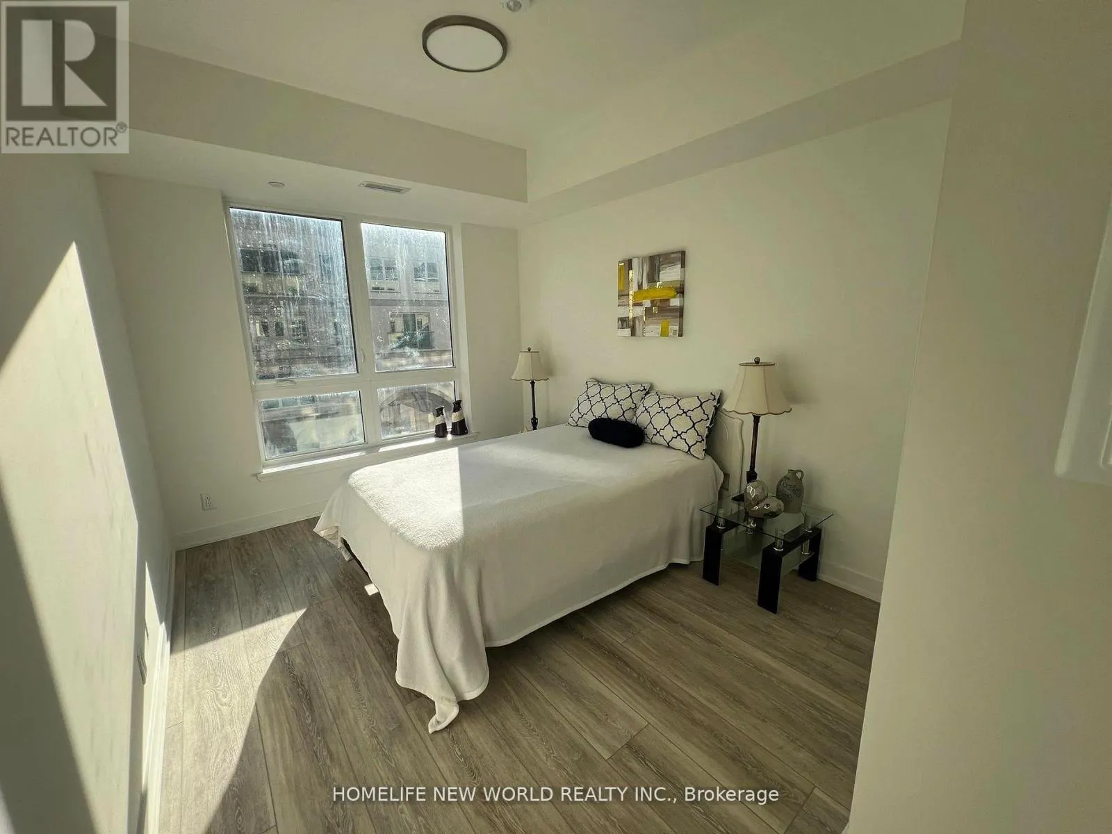 306 - 101 CATHEDRAL HIGH STREET