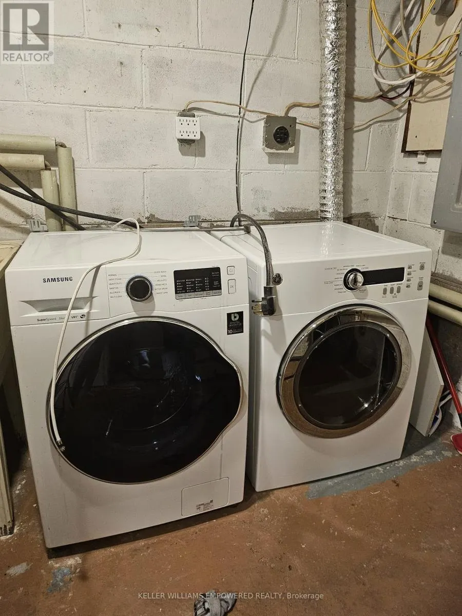 333 PALISER CRESCENT S