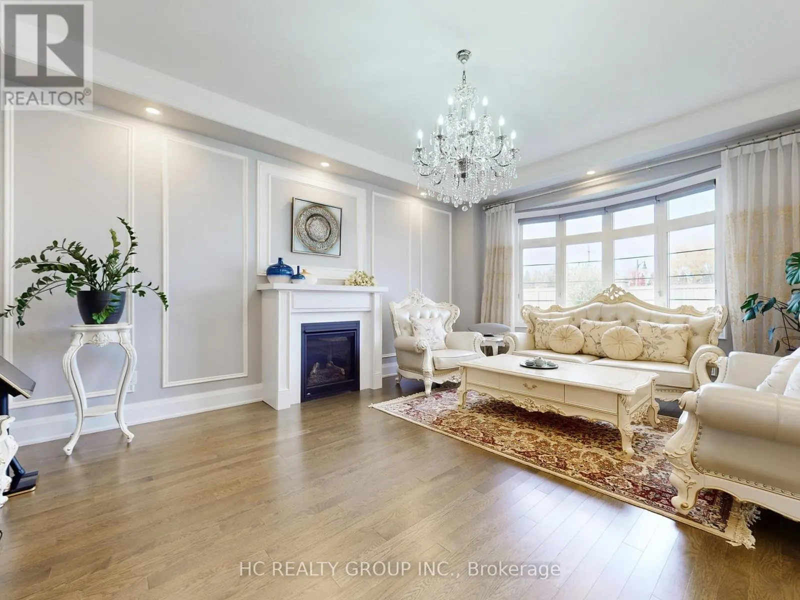 238 TOUCH GOLD CRESCENT