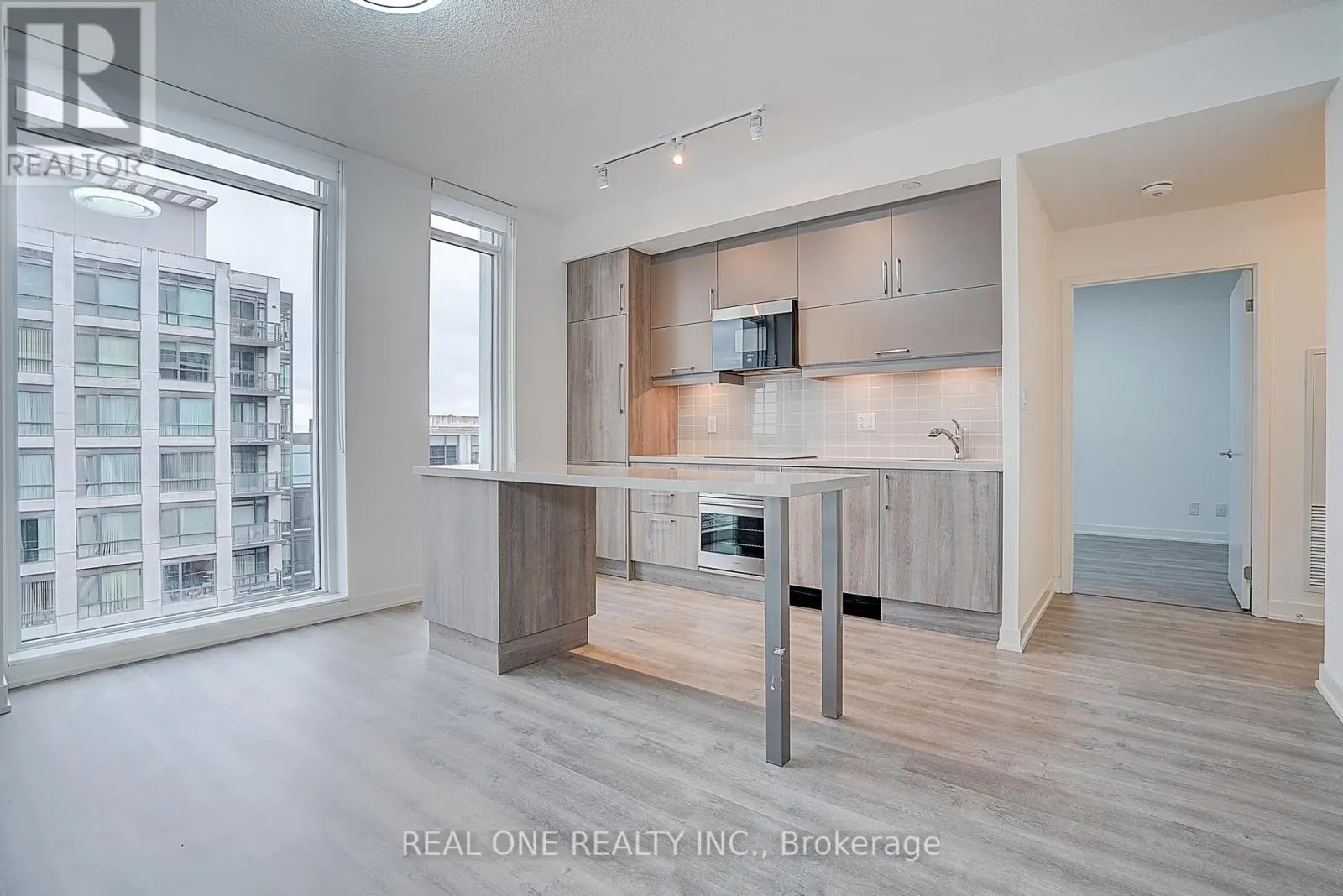 1319A - 8119 BIRCHMOUNT ROAD