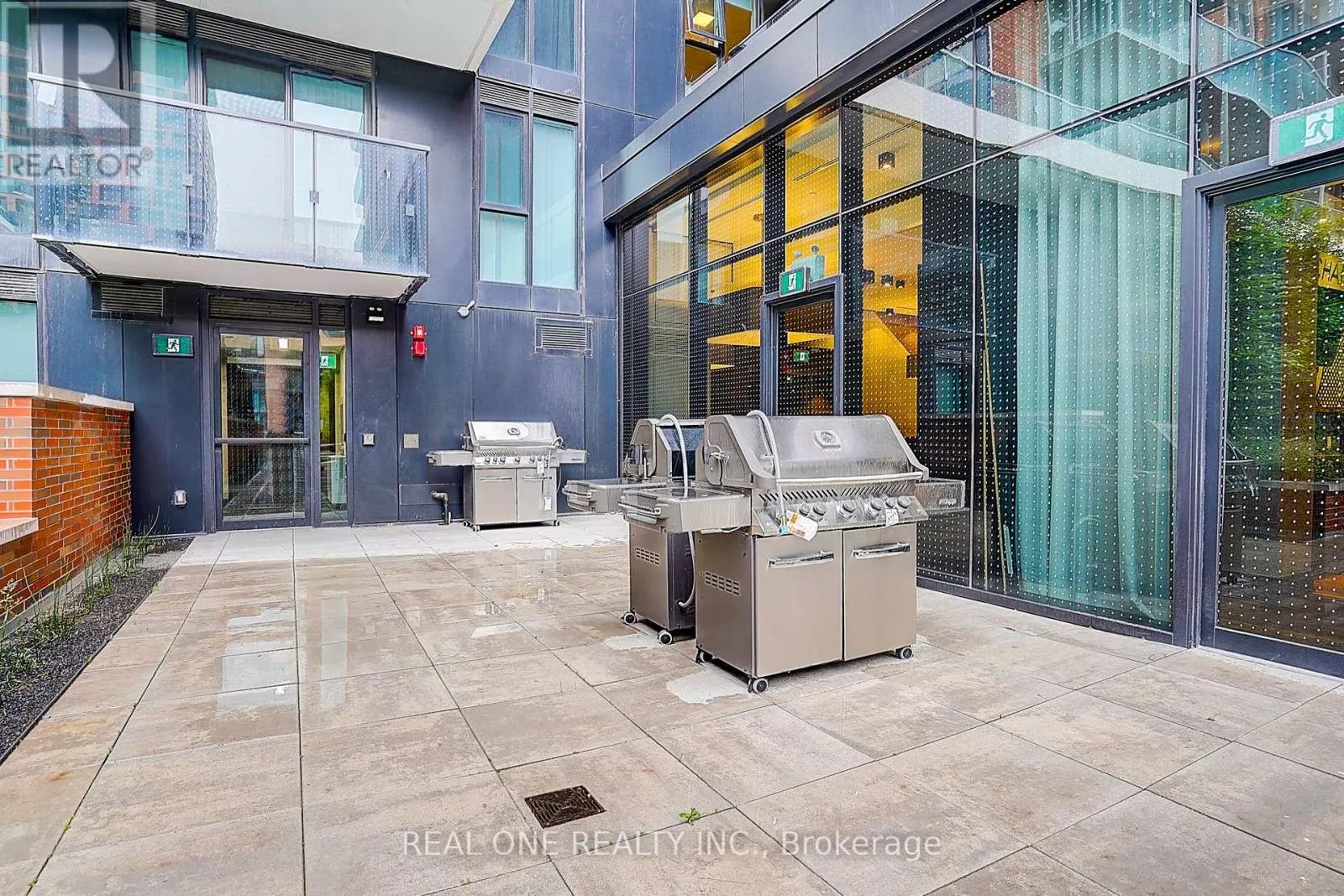 1319A - 8119 BIRCHMOUNT ROAD