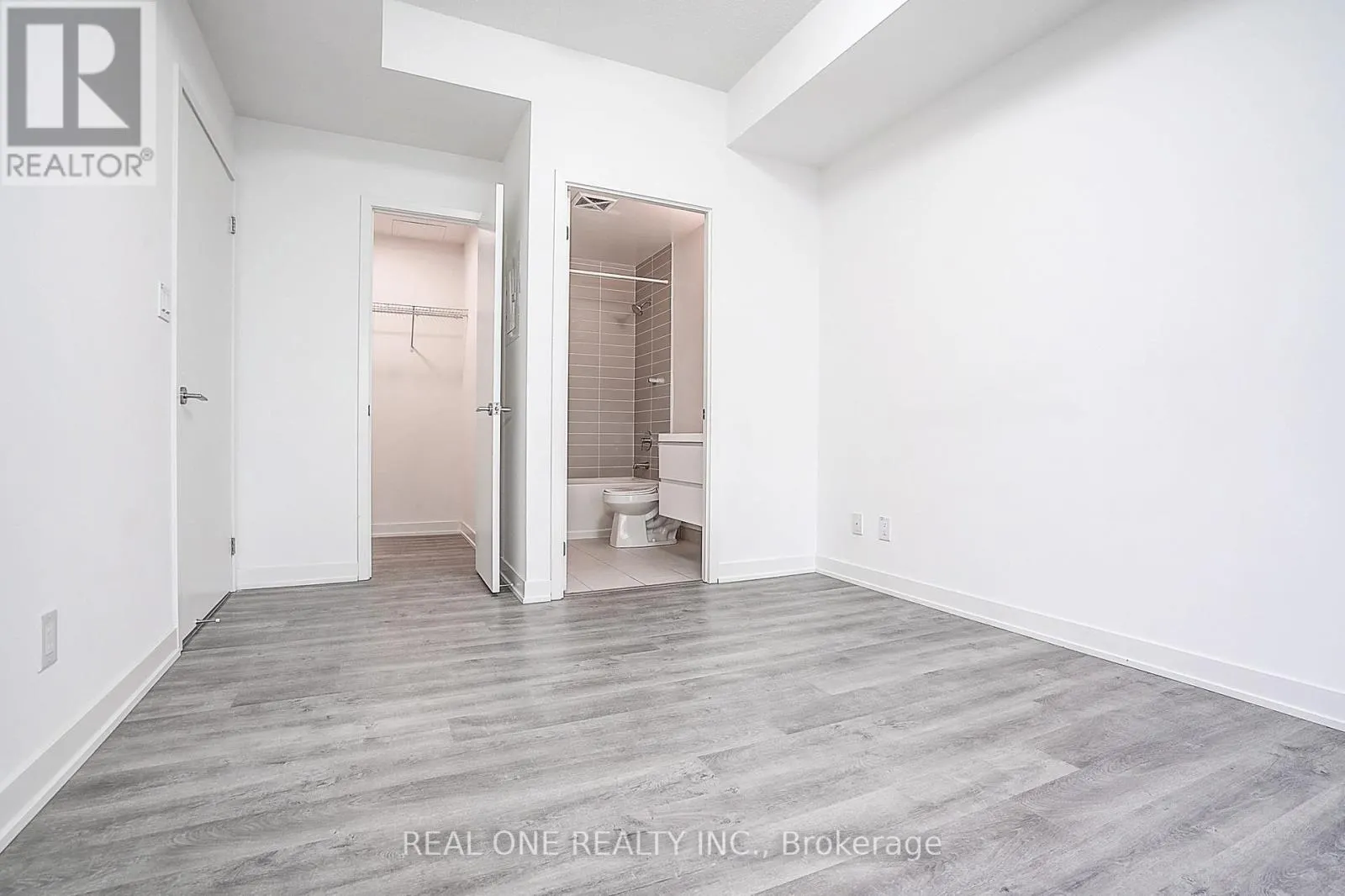 1319A - 8119 BIRCHMOUNT ROAD