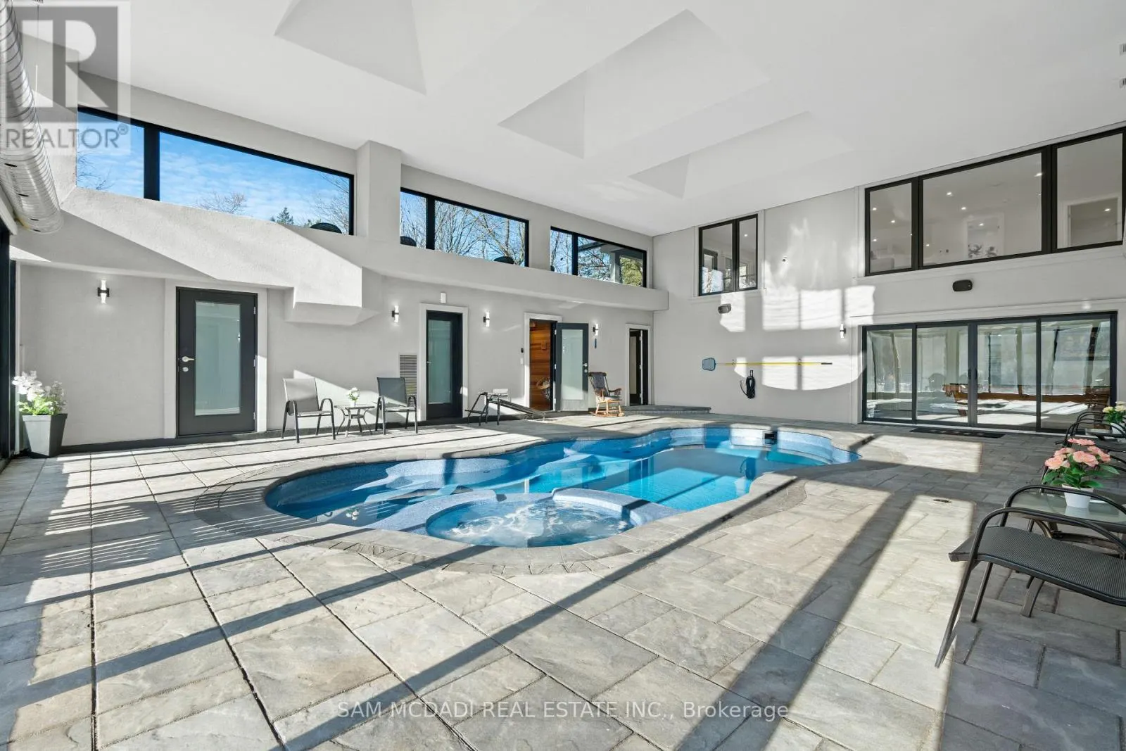 2993 INNISFIL BEACH ROAD