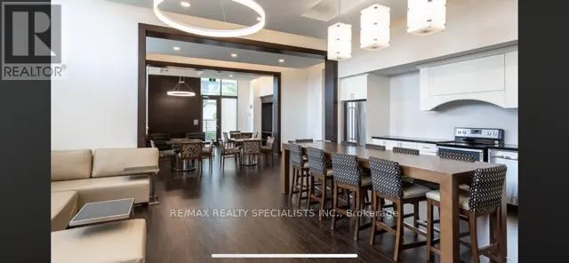 910 - 9582 MARKHAM ROAD