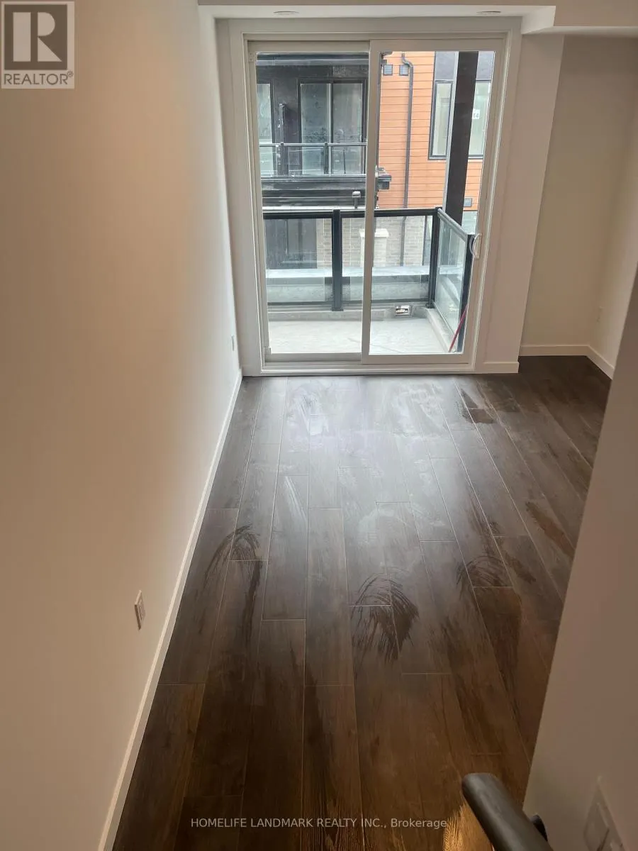 19 - 117 MARYDALE AVENUE