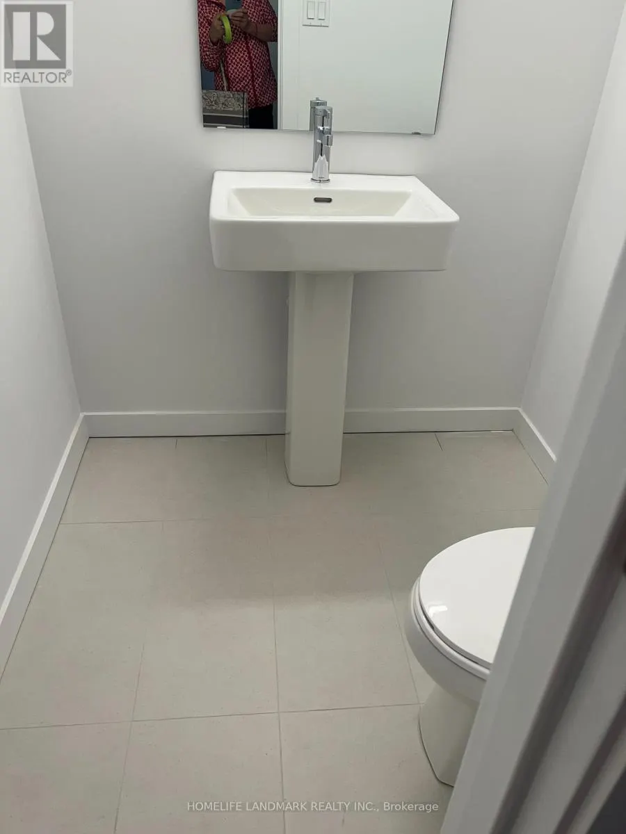 19 - 117 MARYDALE AVENUE