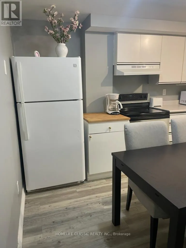 LOWER - 102 CHURCH STREET S