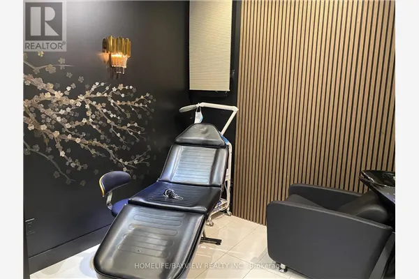 UNIT 49 - 7181 YONGE STREET NE