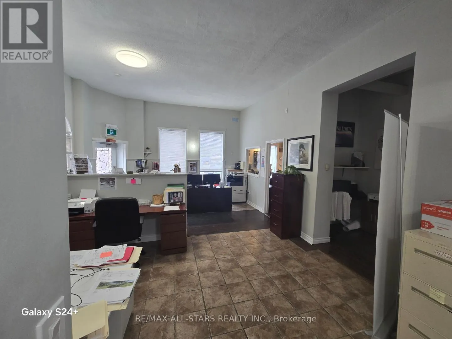1 ALBERT STREET S