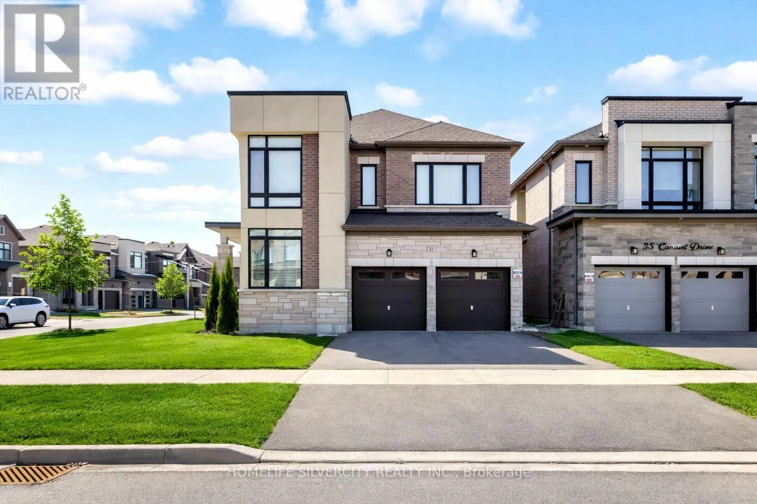 31 CANARD DRIVE
