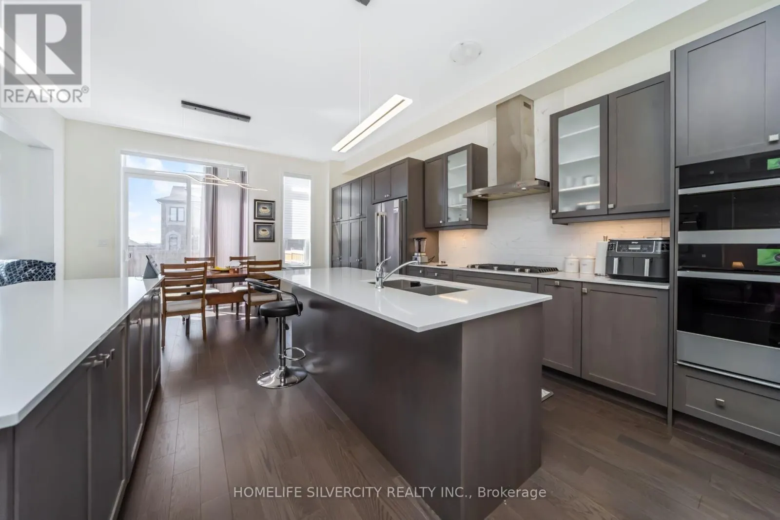 31 CANARD DRIVE