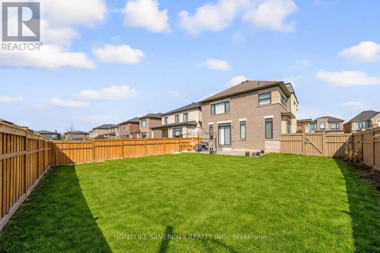 31 CANARD DRIVE