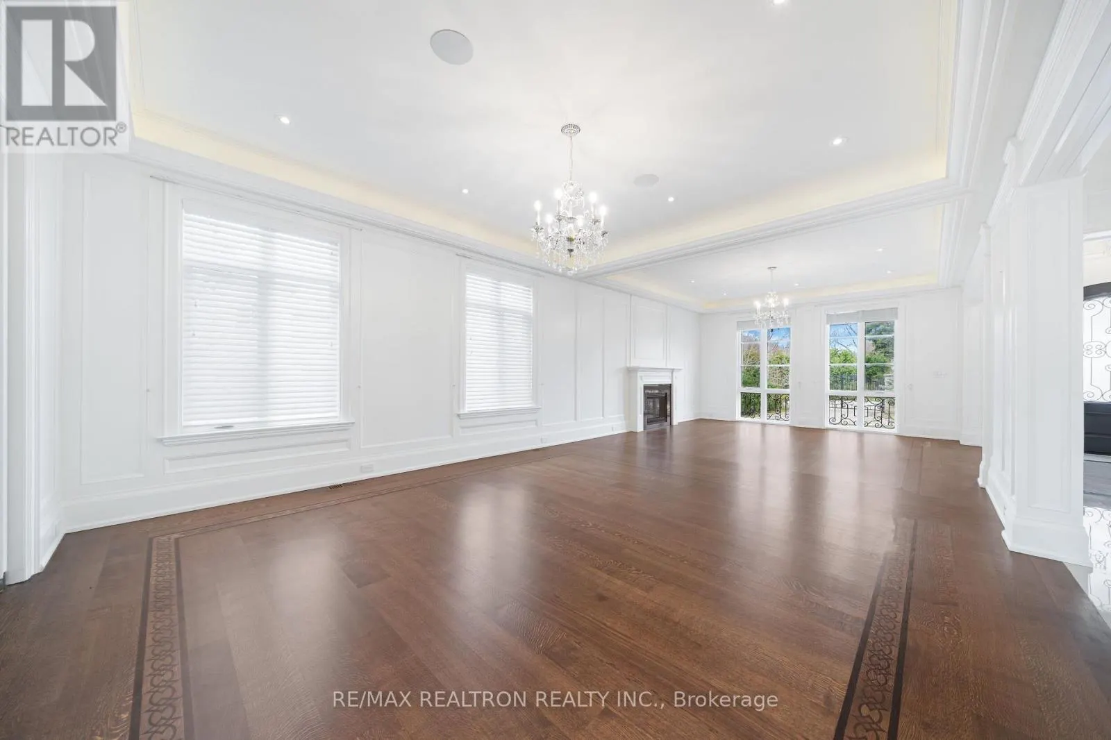 9 THORNBANK ROAD