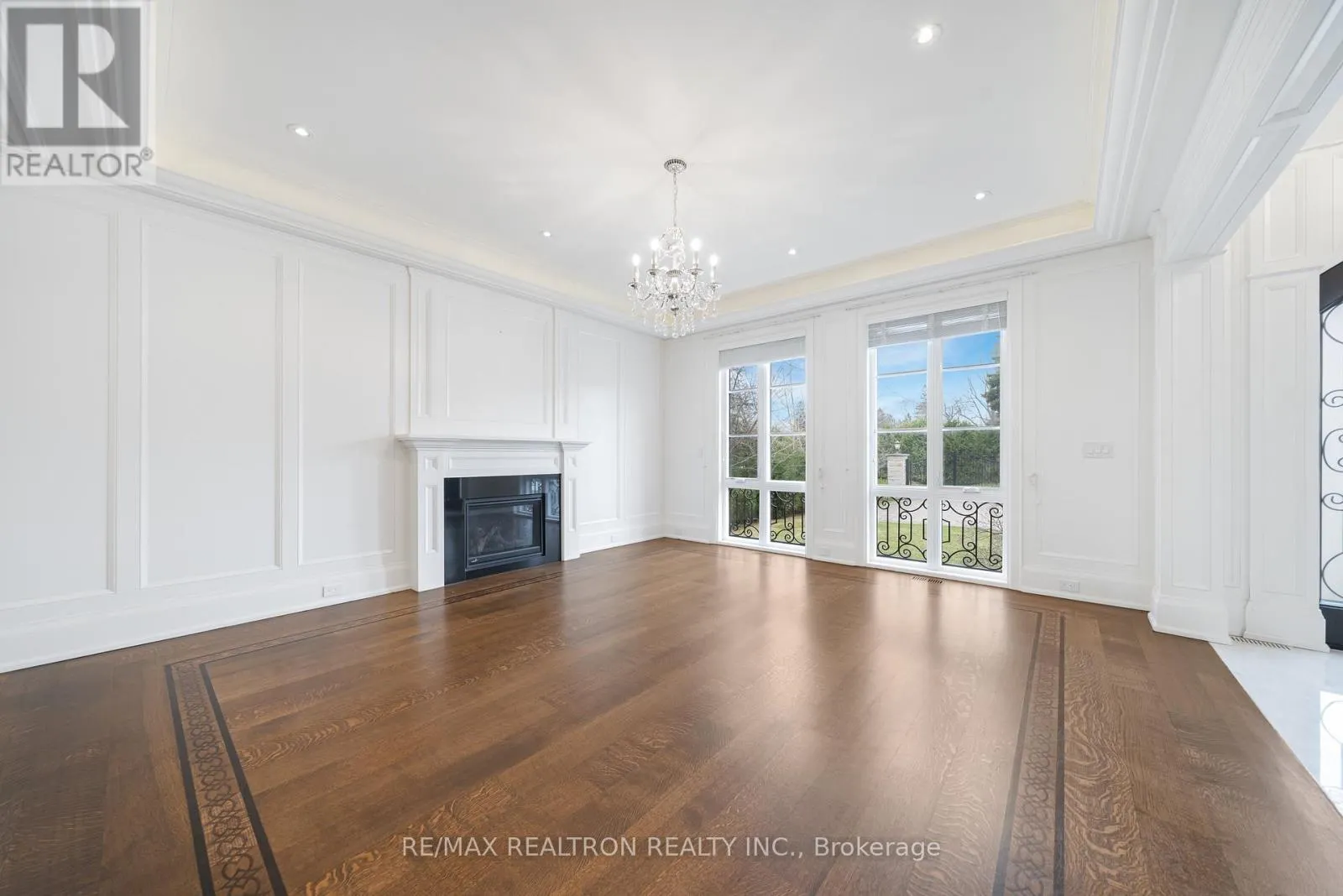 9 THORNBANK ROAD