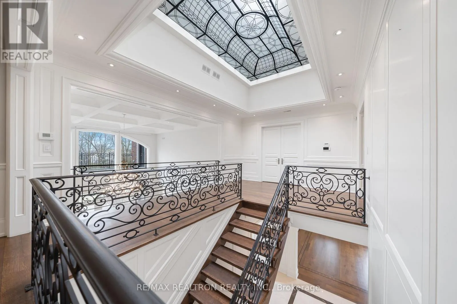 9 THORNBANK ROAD