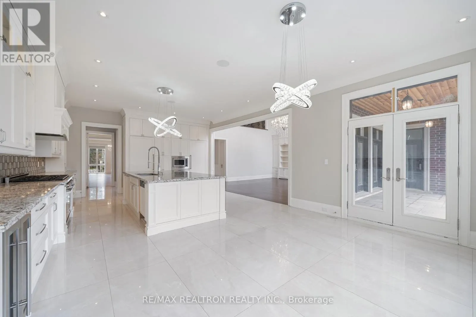9 THORNBANK ROAD
