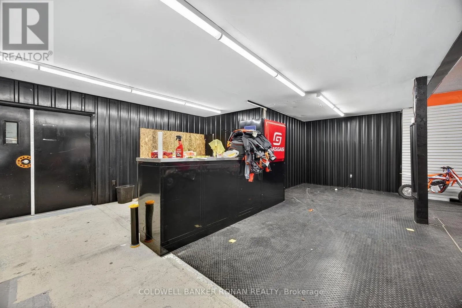 215 MILL STREET