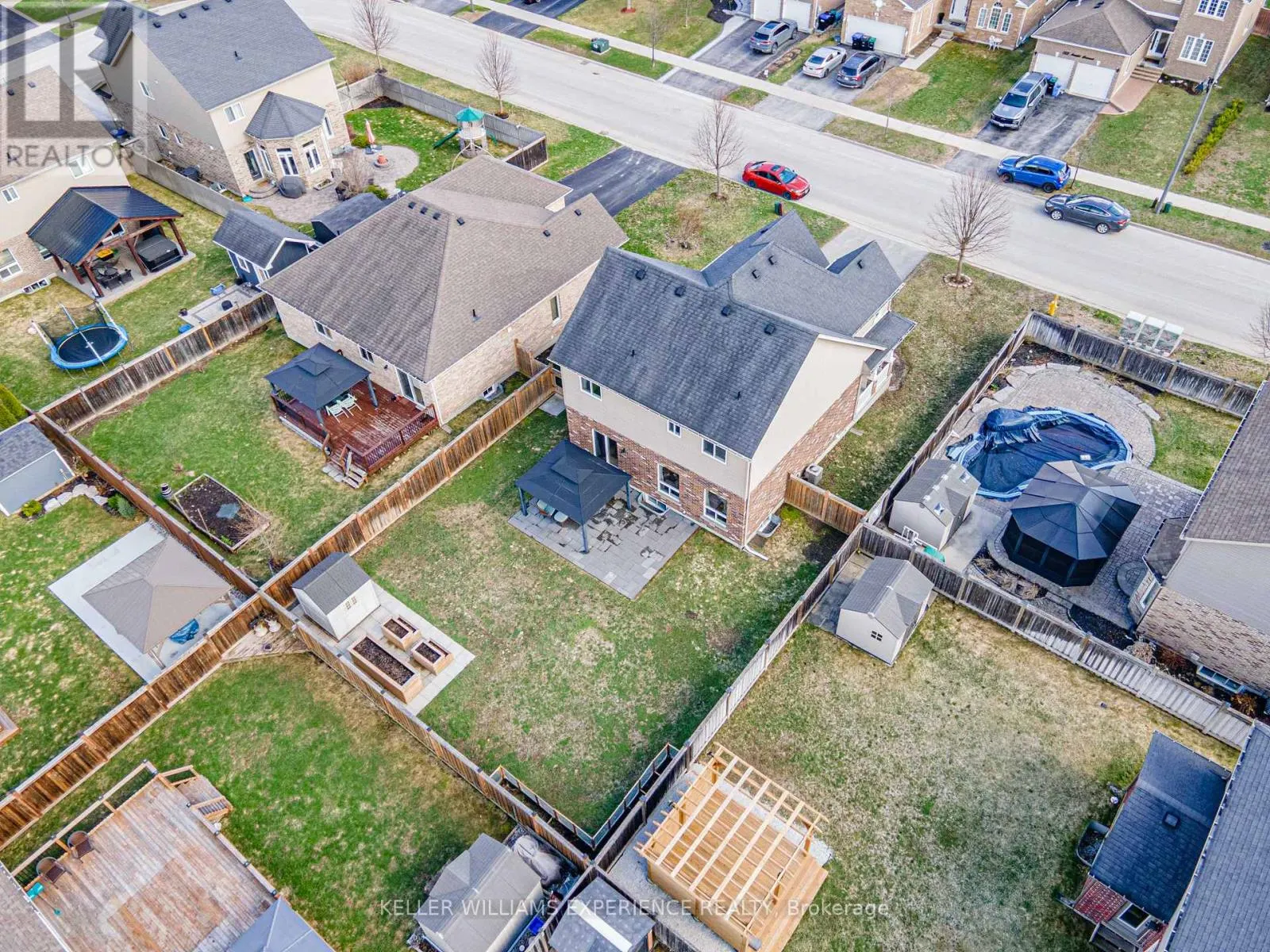 154 ARNOLD CRESCENT