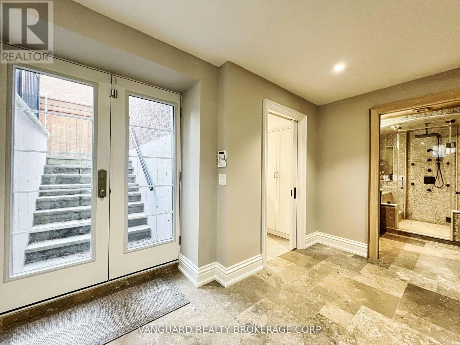 7 CAPE GEORGE TRAIL