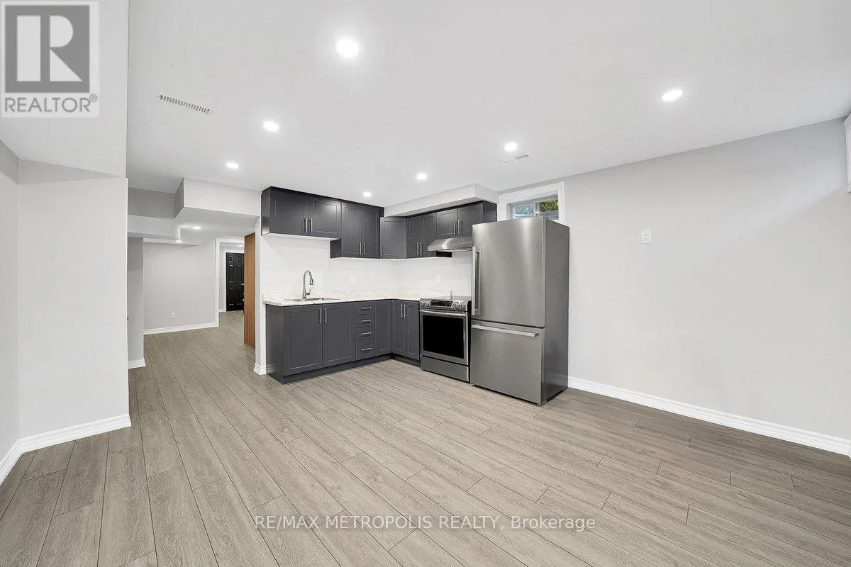 115 PELEE AVENUE