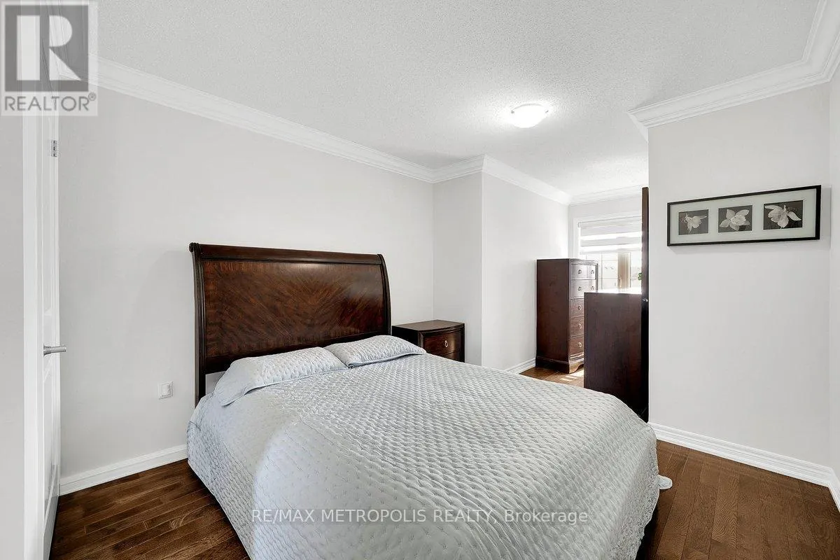 115 PELEE AVENUE