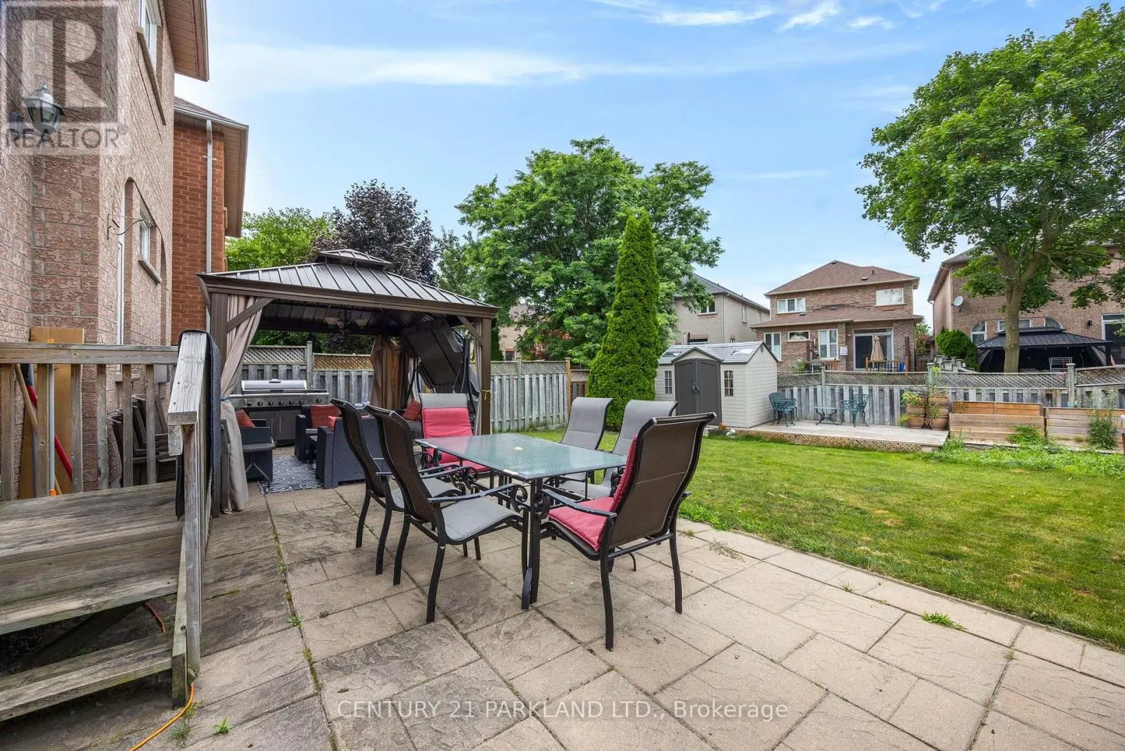 40 LADY FERN DRIVE