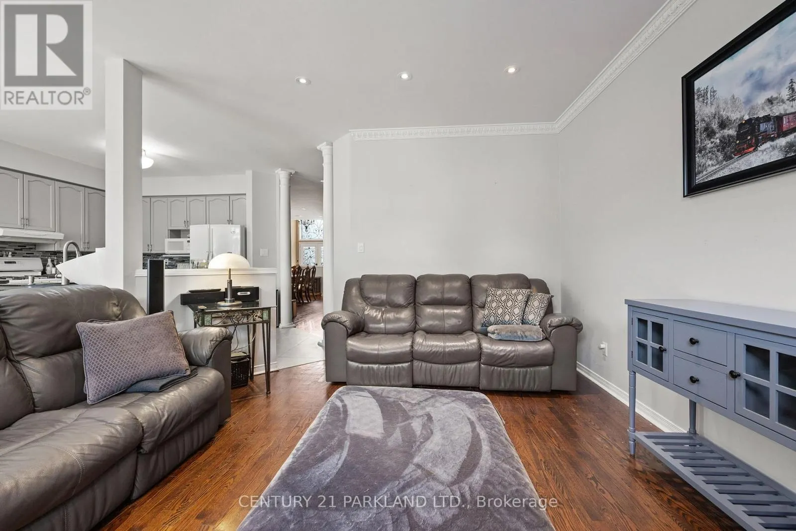 40 LADY FERN DRIVE