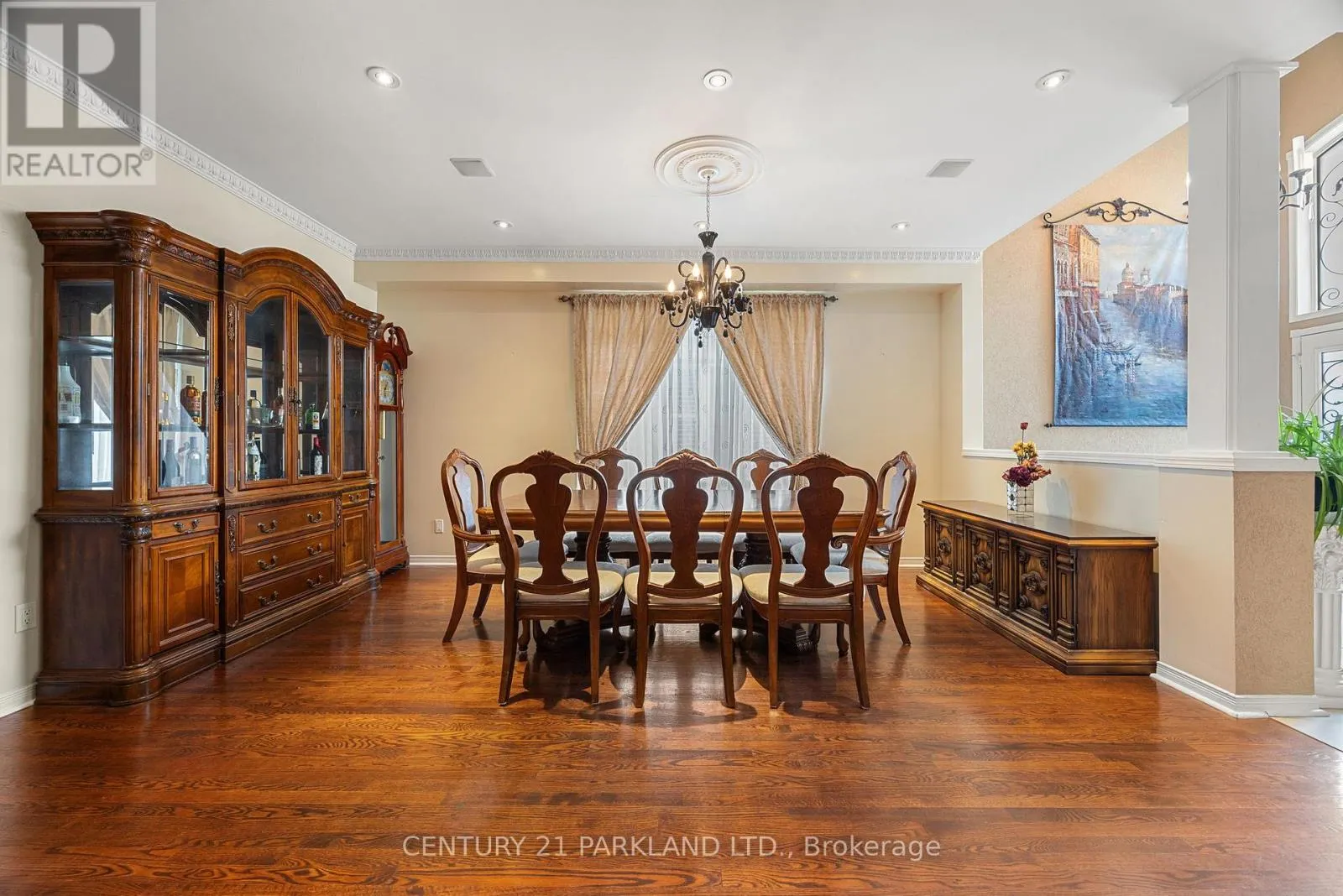 40 LADY FERN DRIVE
