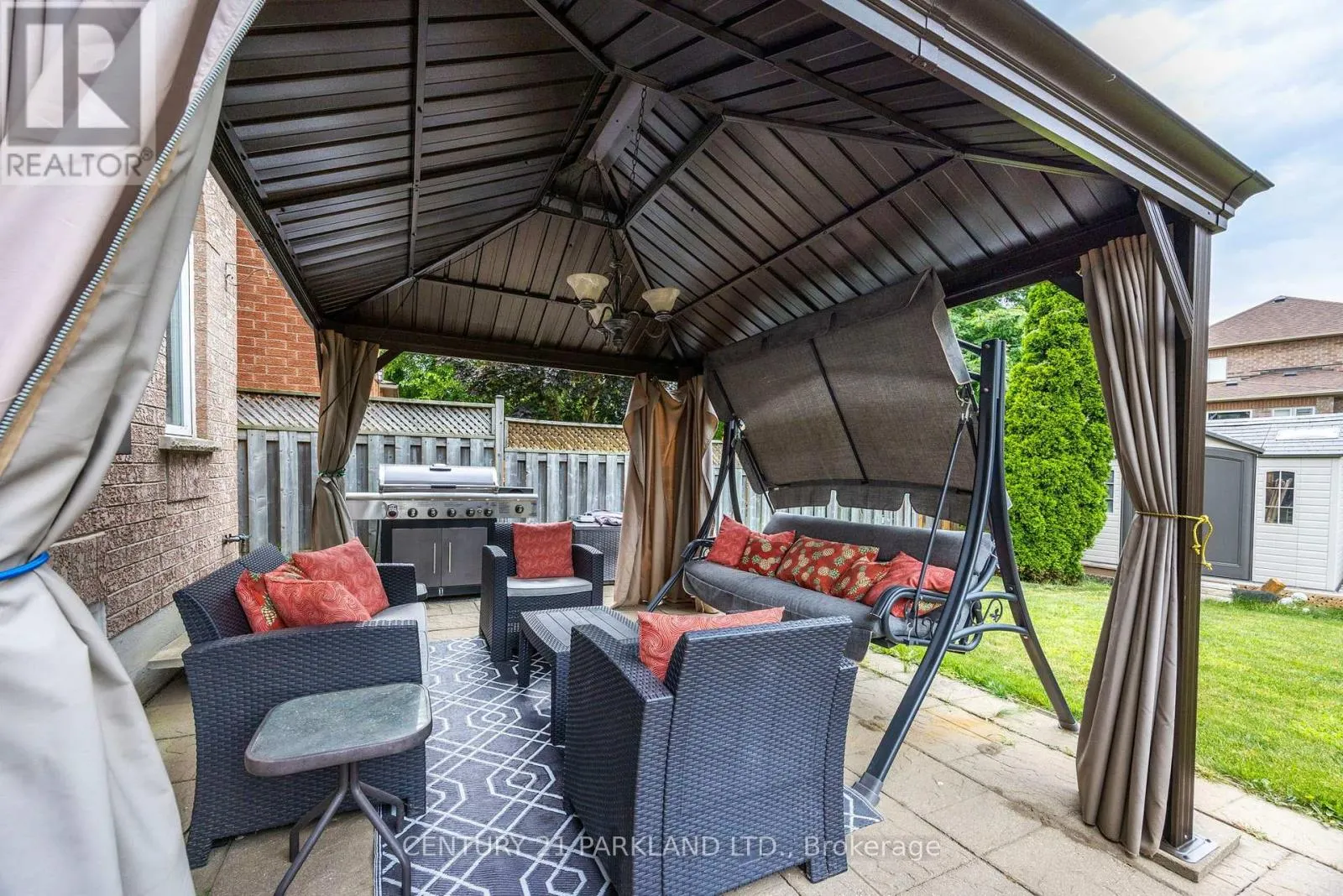 40 LADY FERN DRIVE