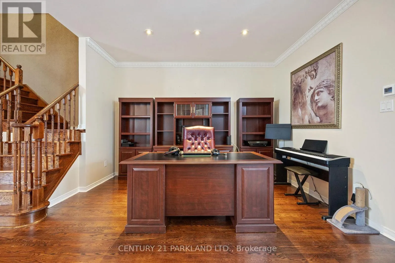 40 LADY FERN DRIVE