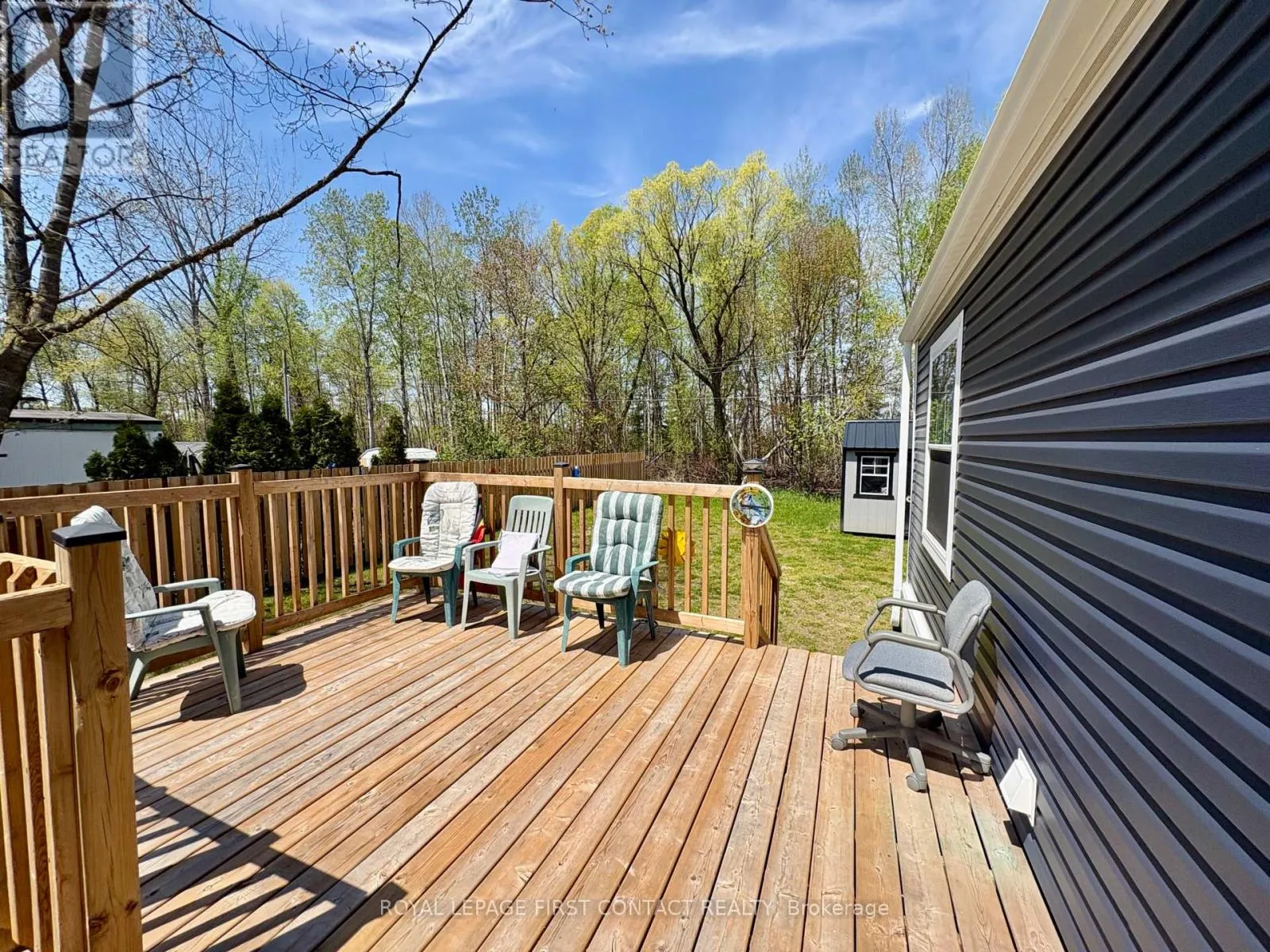 40 SHAMROCK CRESCENT
