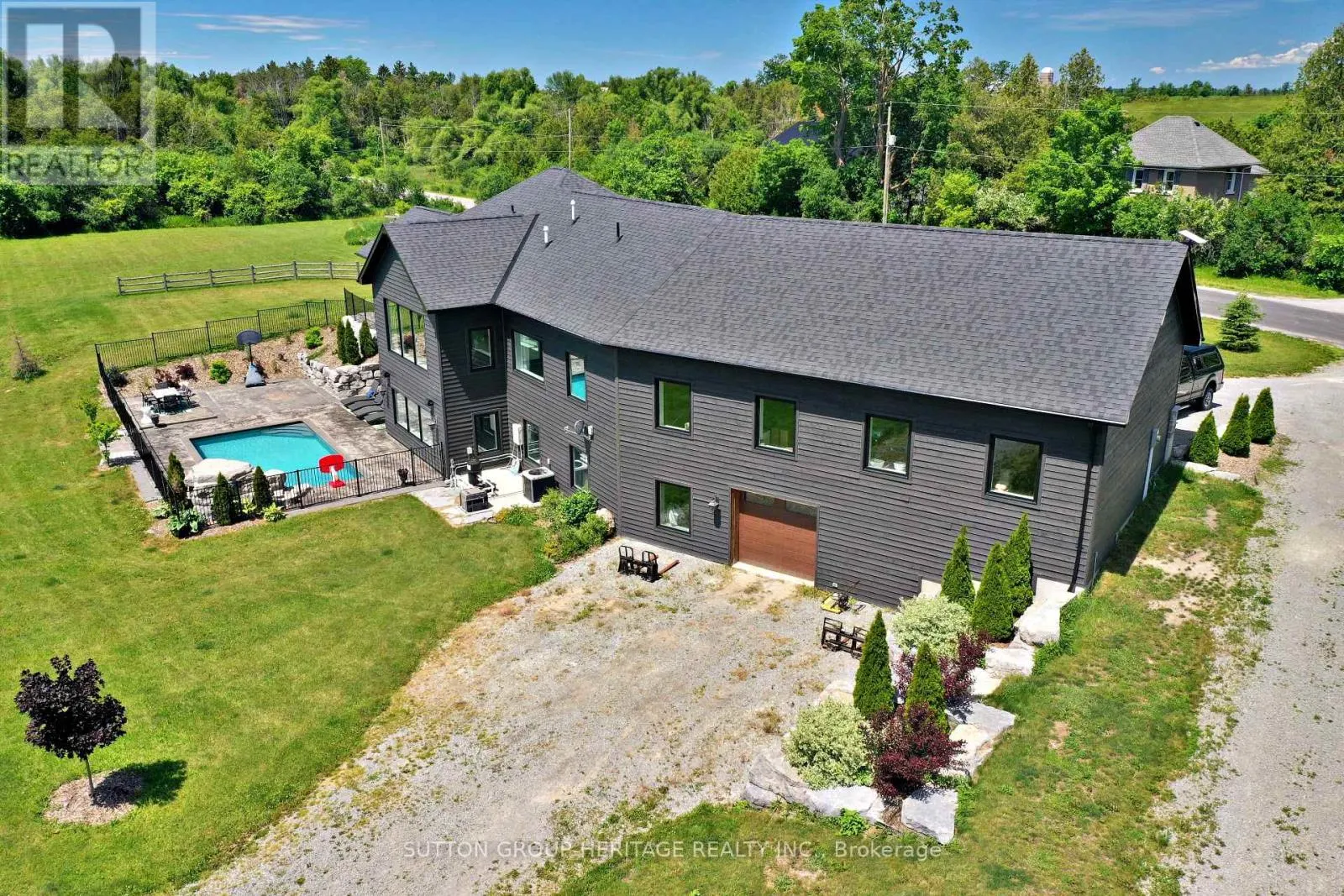 1766 CONCESSION 13 ROAD