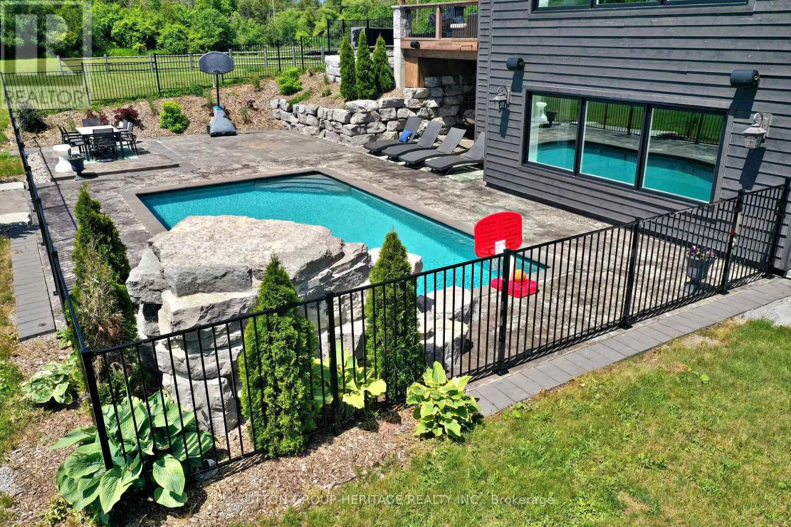 1766 CONCESSION 13 ROAD